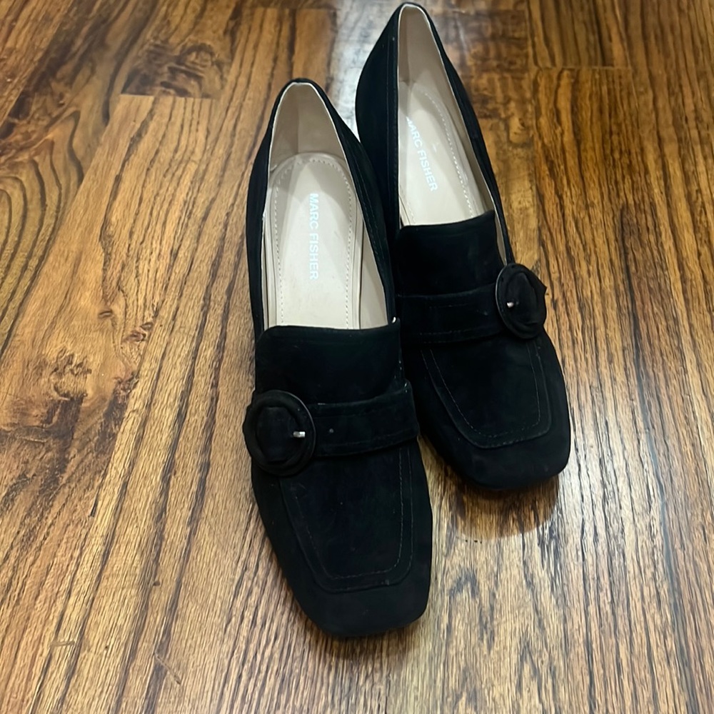 Black Heels - Picture 5 of 7